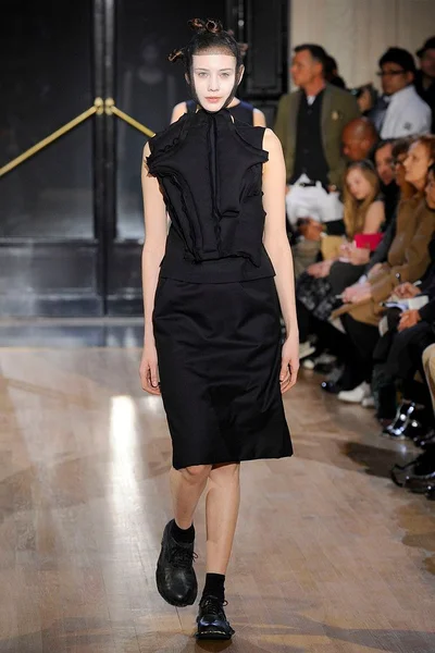 Look 8